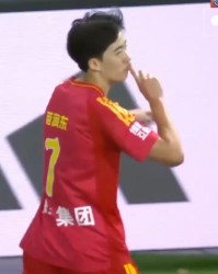 乐鱼app-东体：苗润东们踢业余比赛拖慢了成长，困境源于体系没打通